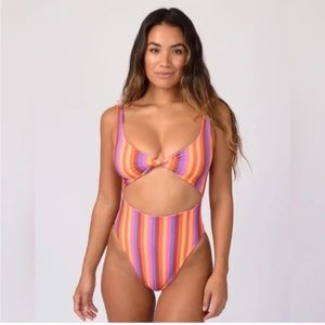 SKATIE “CHLOE” ONE PIECE